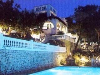 Hostal Los Pinos Cala San Vicente  Bagian luar foto