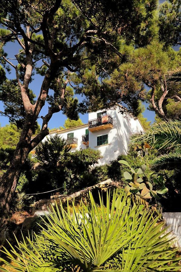 Hostal Los Pinos Cala San Vicente  Bagian luar foto