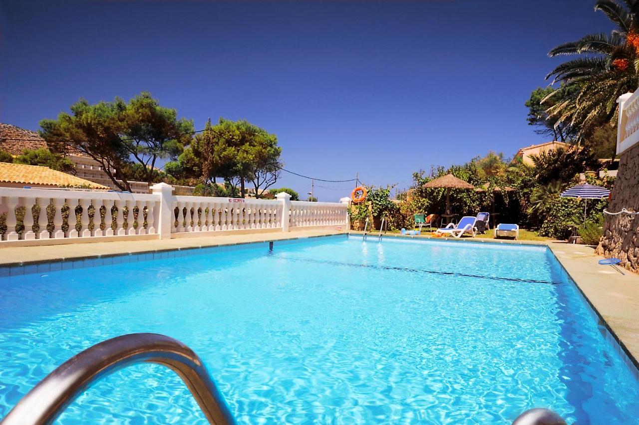 Hostal Los Pinos Cala San Vicente  Bagian luar foto
