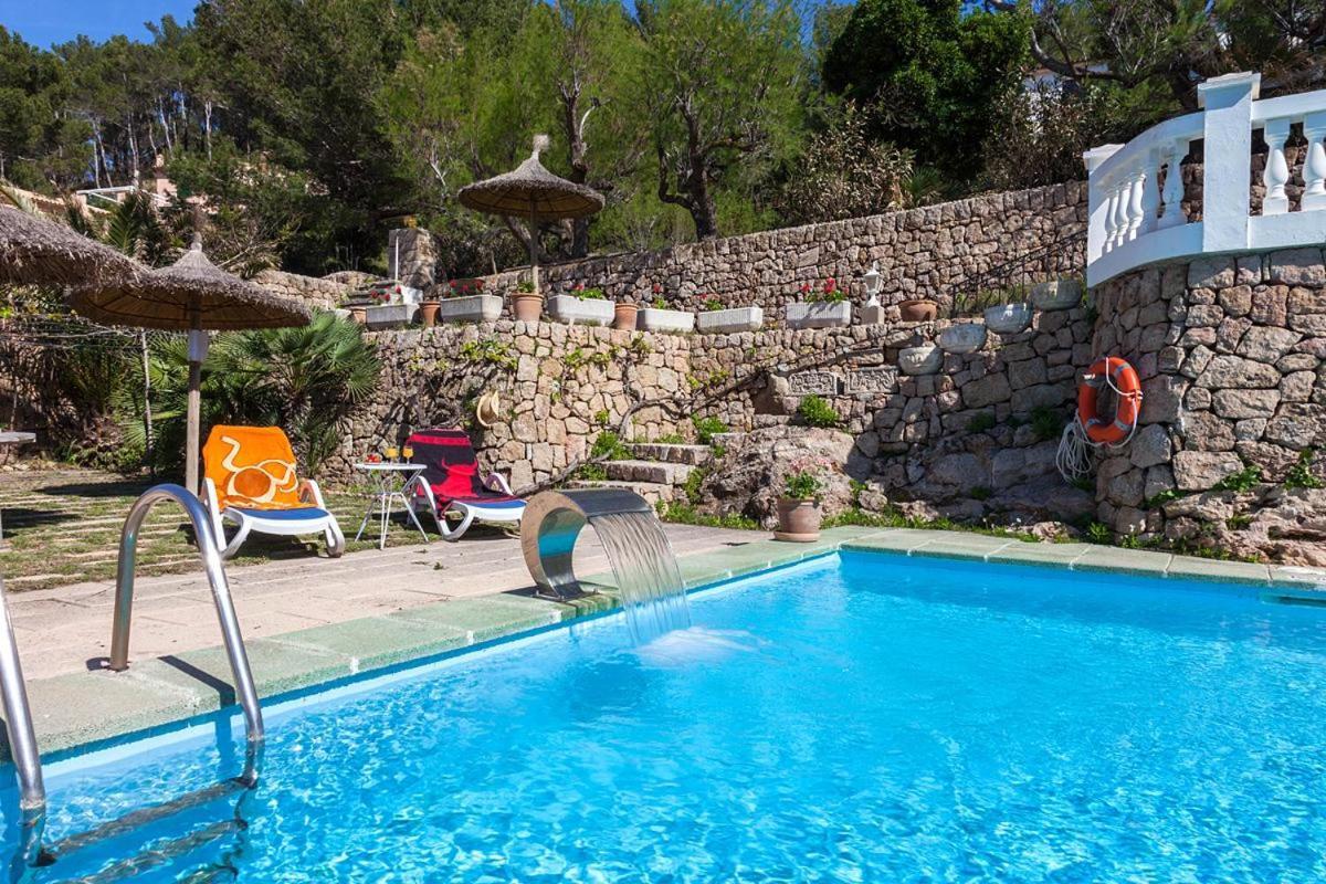 Hostal Los Pinos Cala San Vicente  Bagian luar foto
